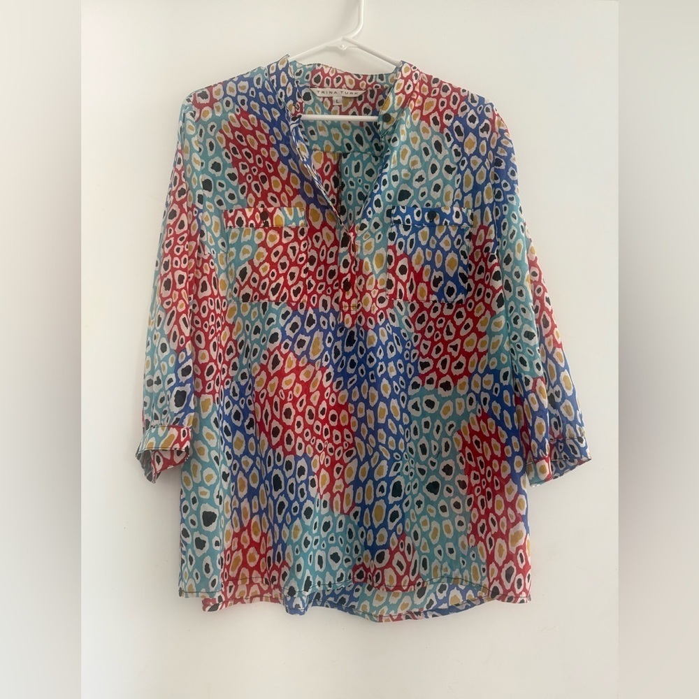 Trina Turk Geometric Vibrant Retro Print Silk Blend Button Down Blouse Size L